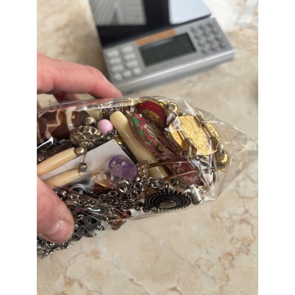 Mixed Jewelry Lot For Crafting & Repurposing  2 Lbs 12 Oz Assorted Beads Bracele - Picture 6 of 10